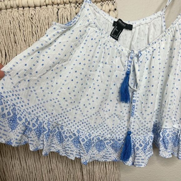 Forever 21 Tassel Geo Print Top Large - Picture 2 of 11